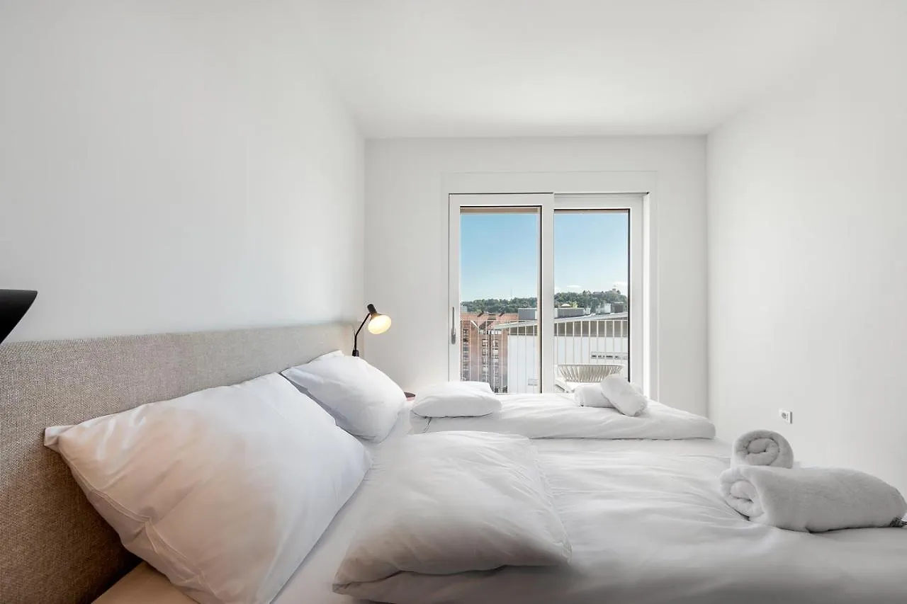 Modern Three-Bedroom Residence Masarykova With Private Parking Ljubljana Slovenia